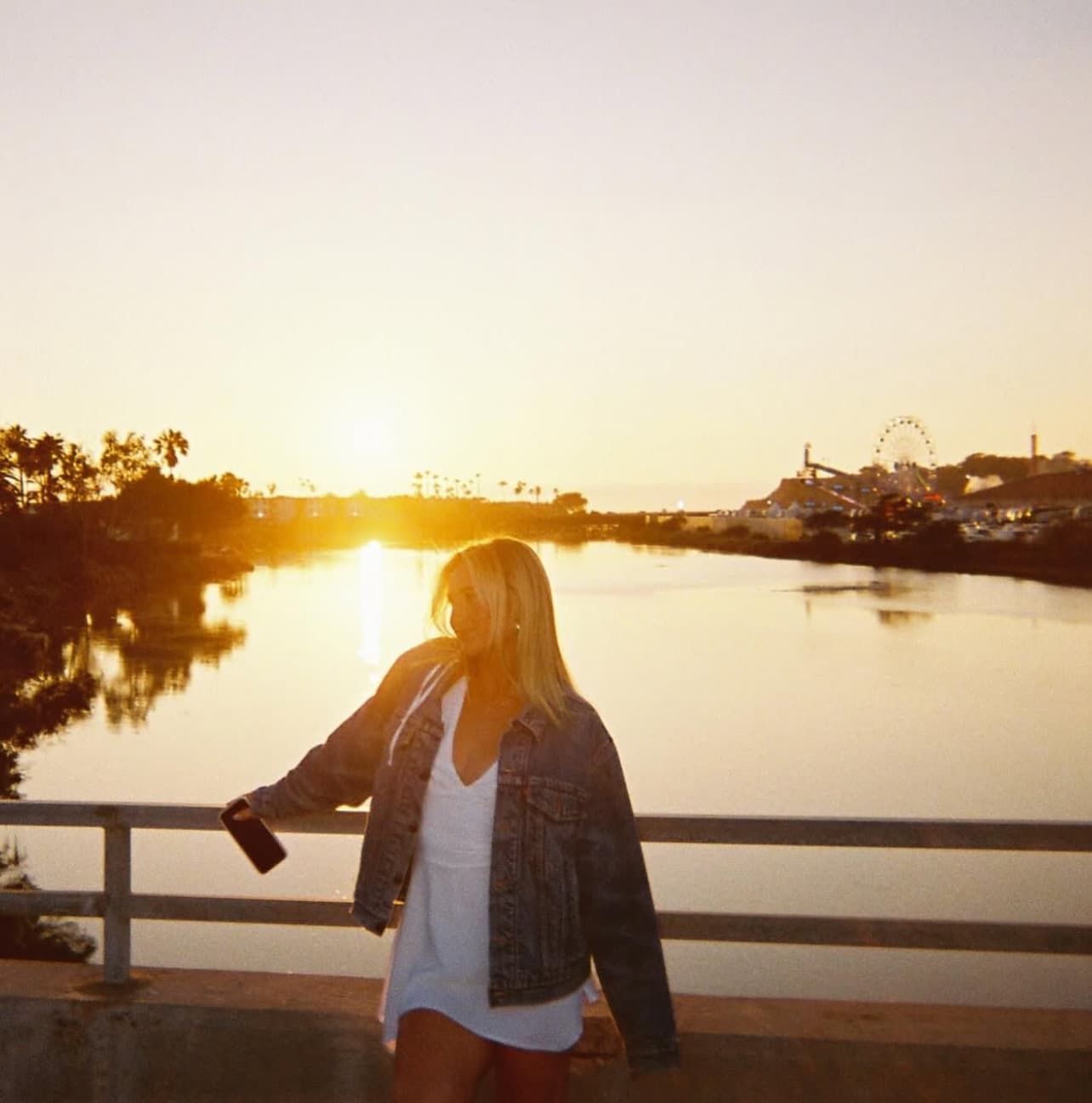 LoTime film sample photo 1 - vintage iPhone photography