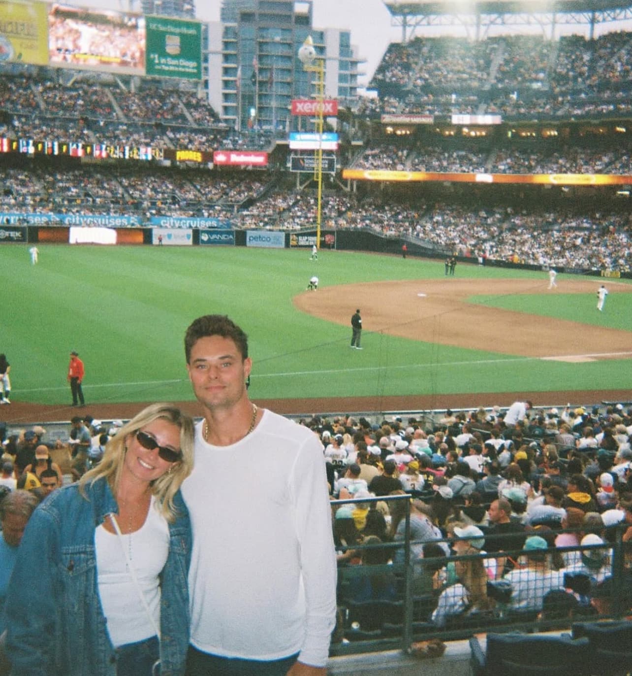 LoTime film sample photo 1 - vintage iPhone photography